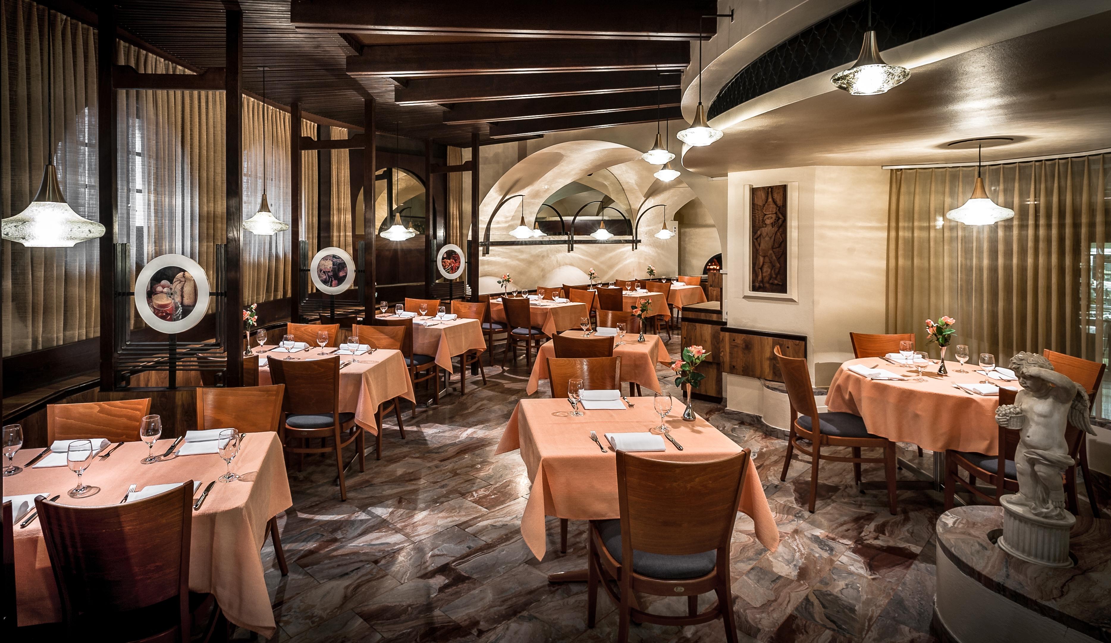 Hotel Dell'Angelo โลการ์โน ภายนอก รูปภาพ